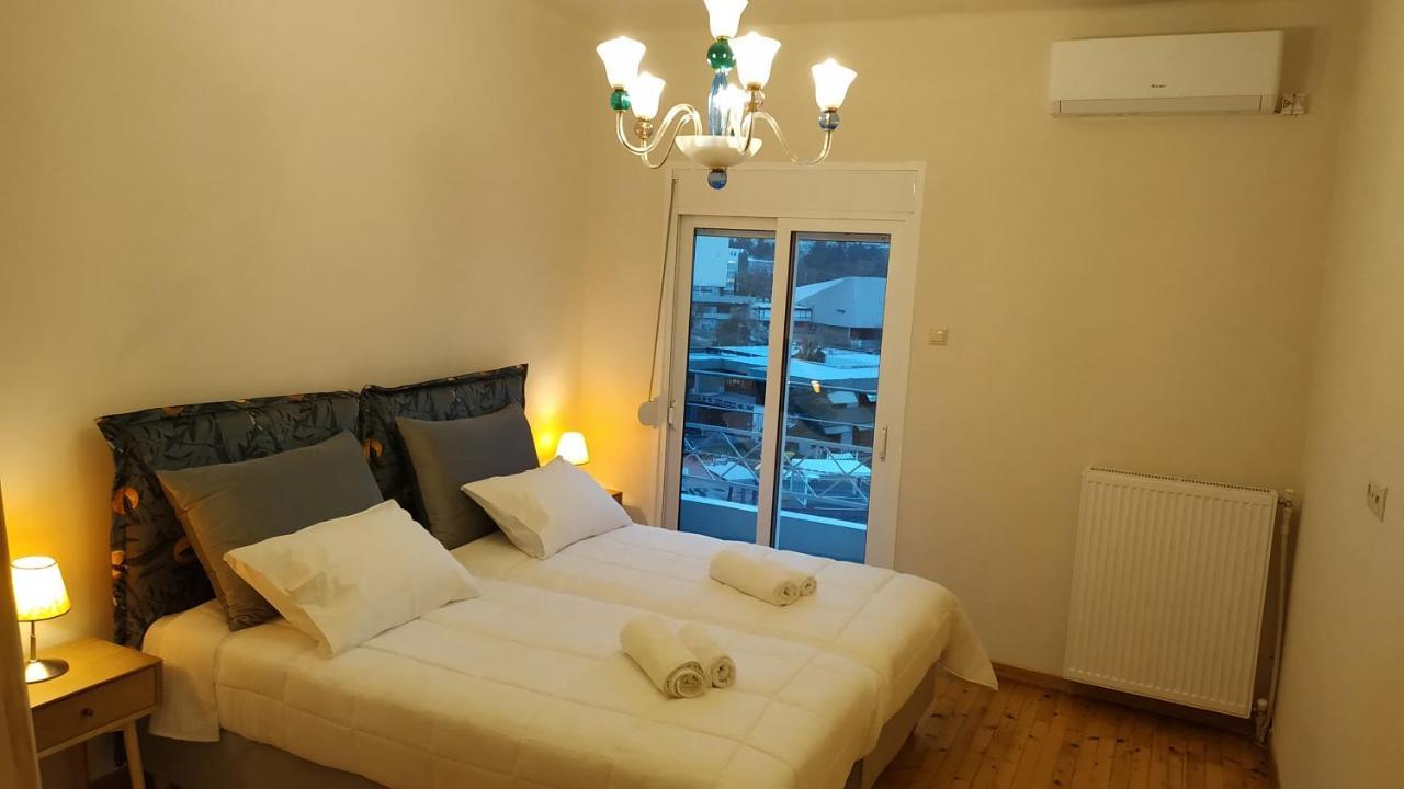 Atelier Poly Two Bedroom Apartment For 5 Persons 50m To Metro Sintrivani Station 6th Floor Plain View Center