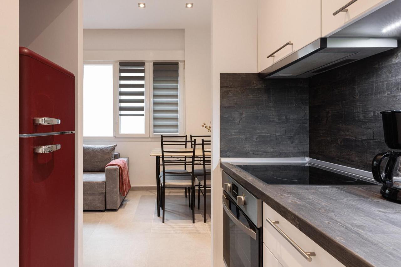F & B Collection Downtown Flat For 3