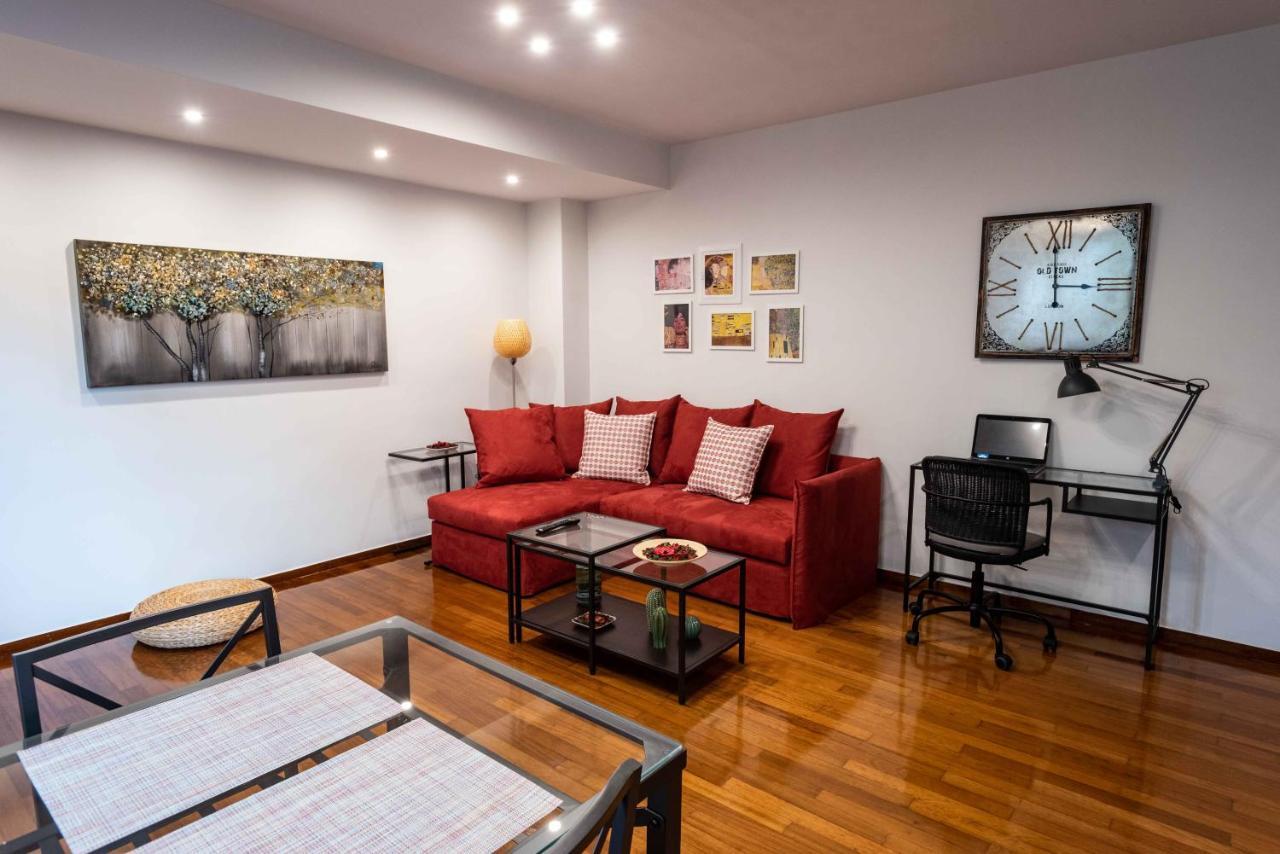 Acropolis Koukaki Newly Renovated 55sq.m Apartment