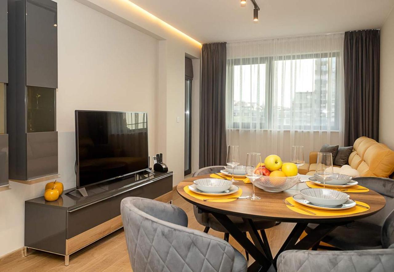 Cozy 1-bedroom With Sea View & Parking by Flat Manager