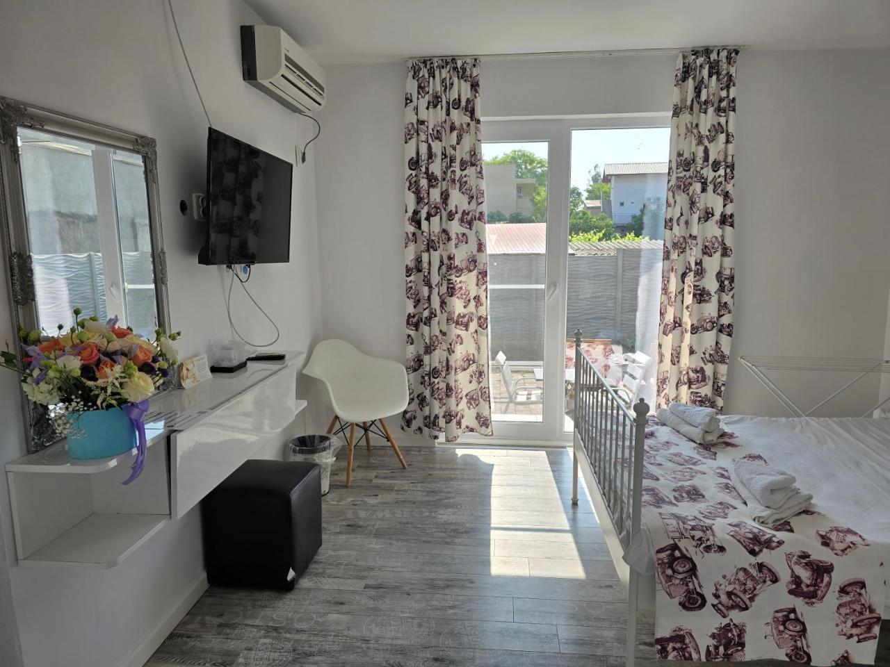Anacris Guesthouse