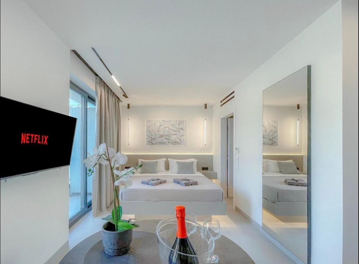 El Property Luxury Studio