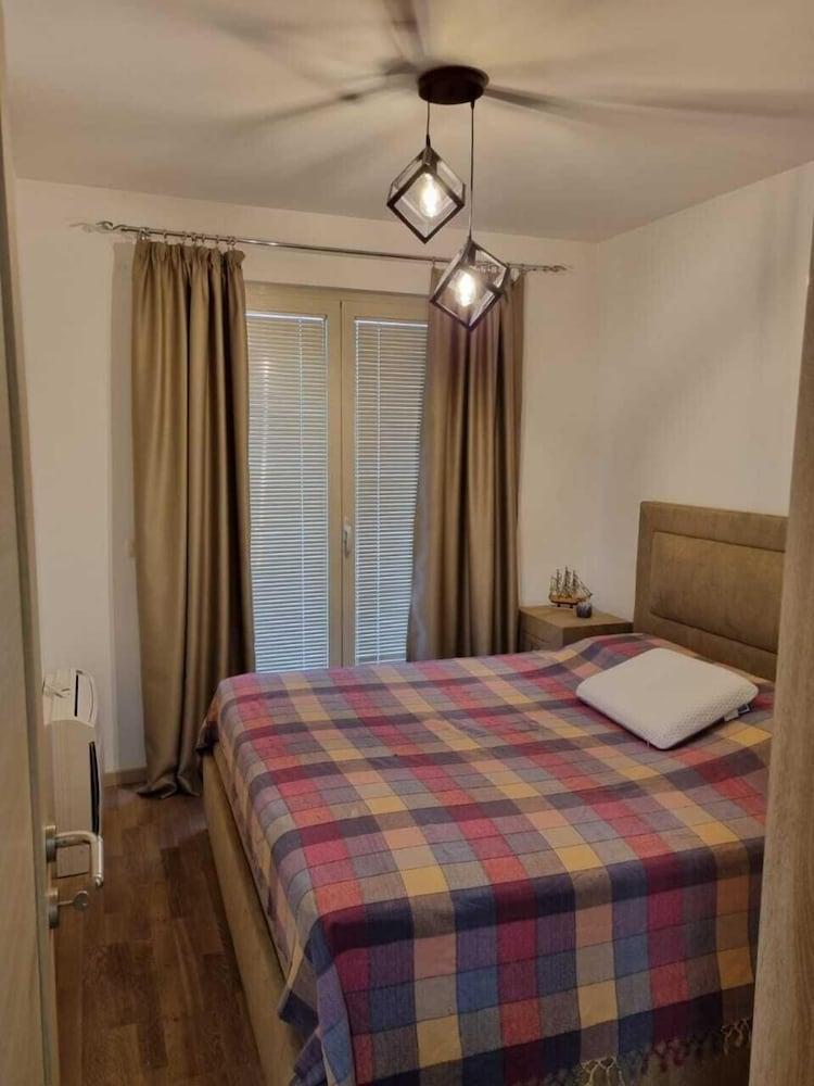 Lv Central Apartment-free Parking