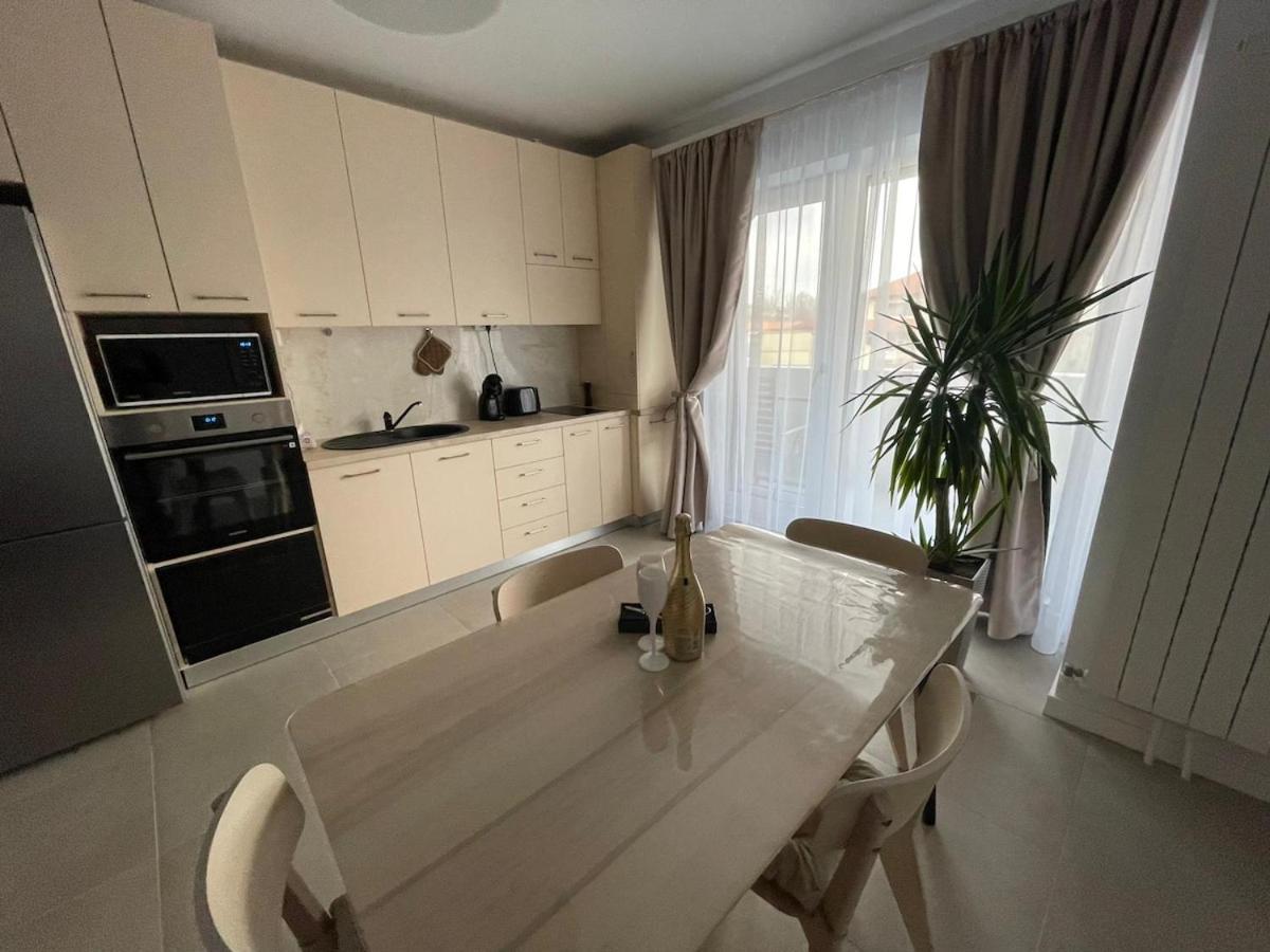 Eleven Odyssey Apartment