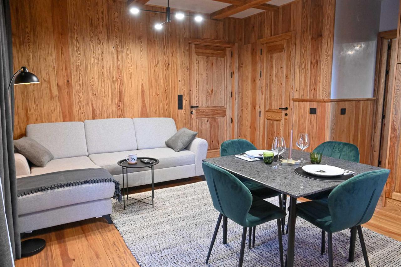 Cozy 1-bedroom Apartment In St Ivan Ski Resort by Flat Manager