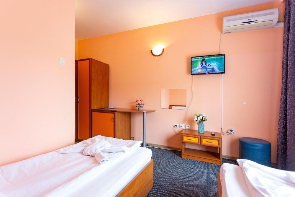 Family Hotel Jemelly