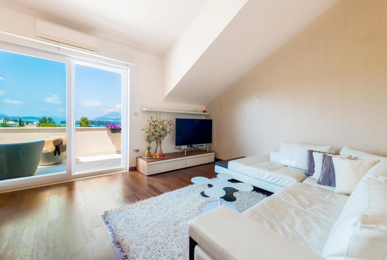 Magic Sunset Suite