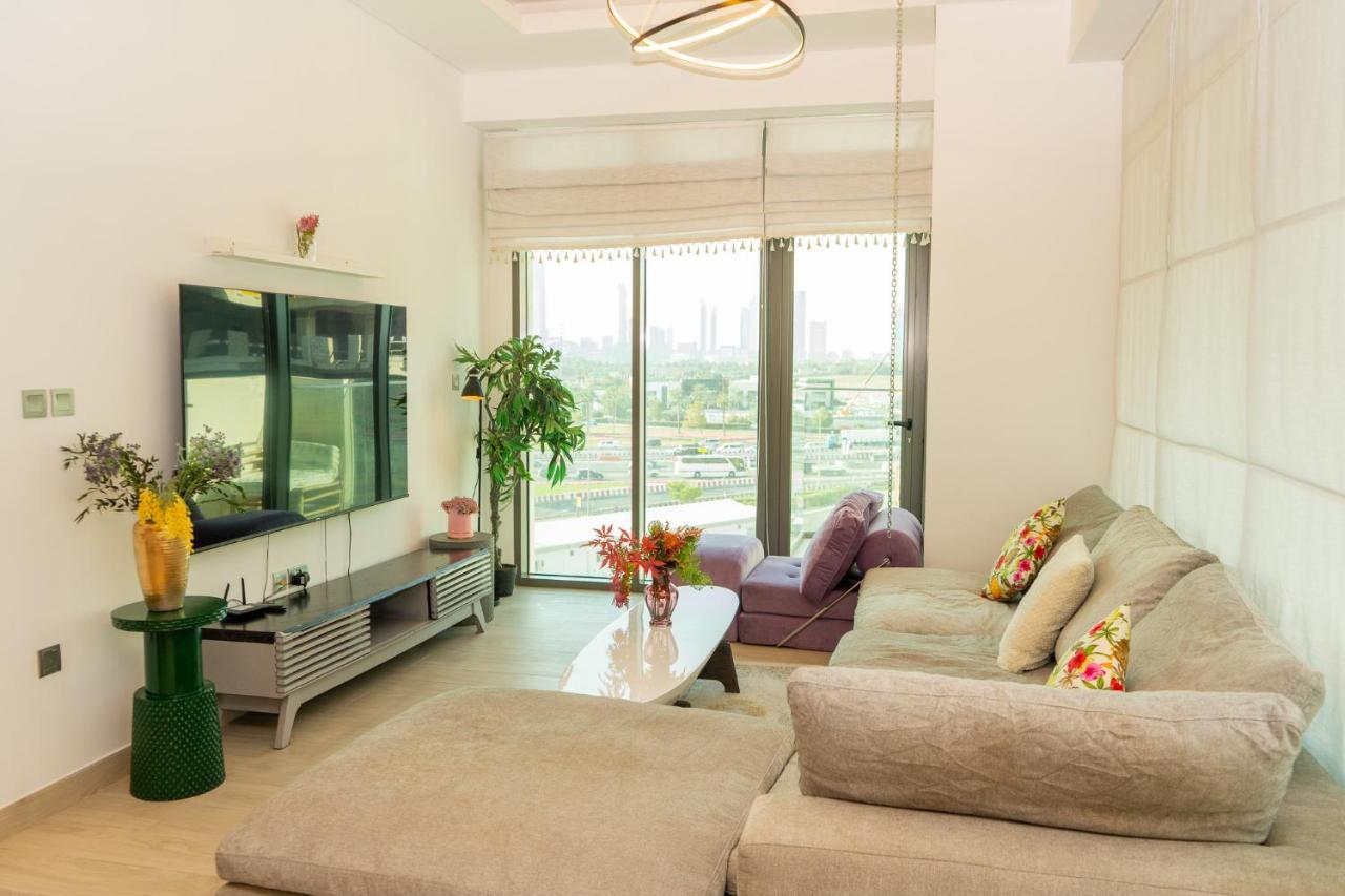 Spacious 1br Overlooking Burj Khalifa Al Jaddaf