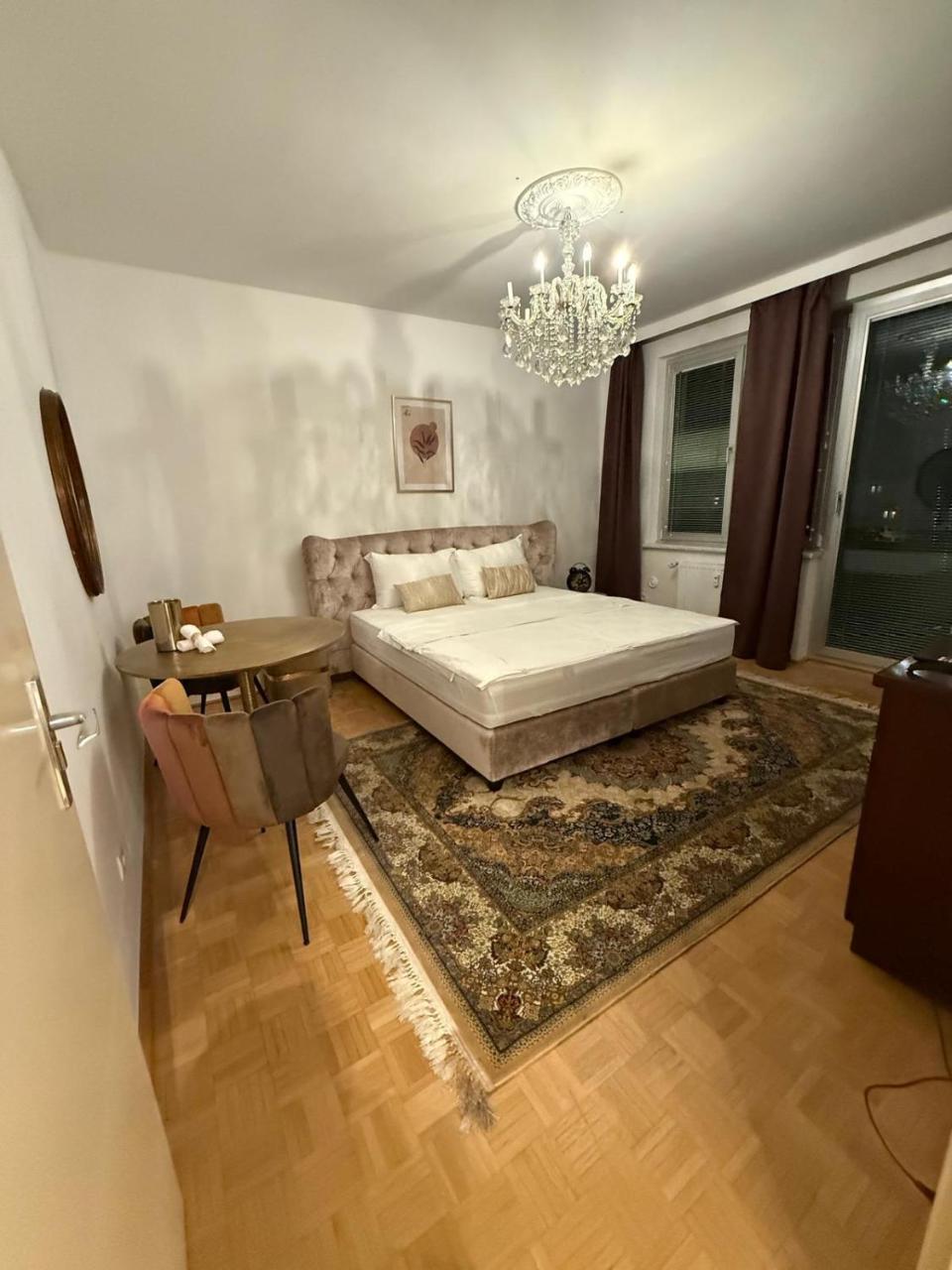 Grand Heart Of Vienna City View Residence