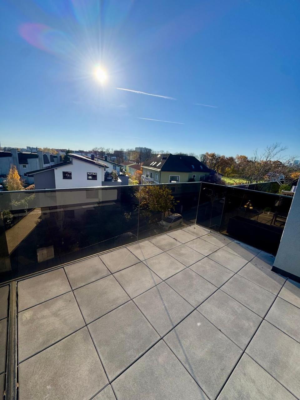 Exklusiv 2br Penthouse D! Big Terrace & Garage!