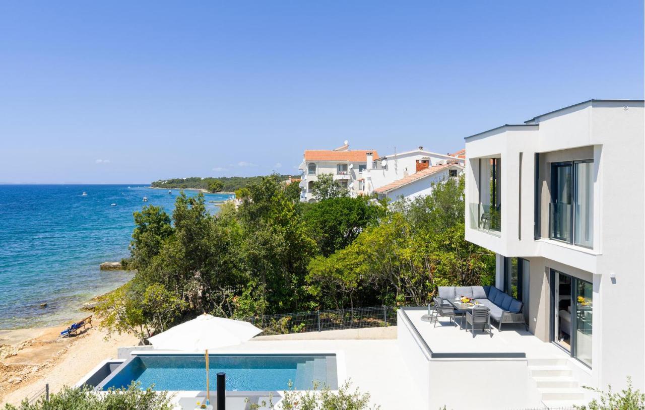 Amazing Home In Kozino