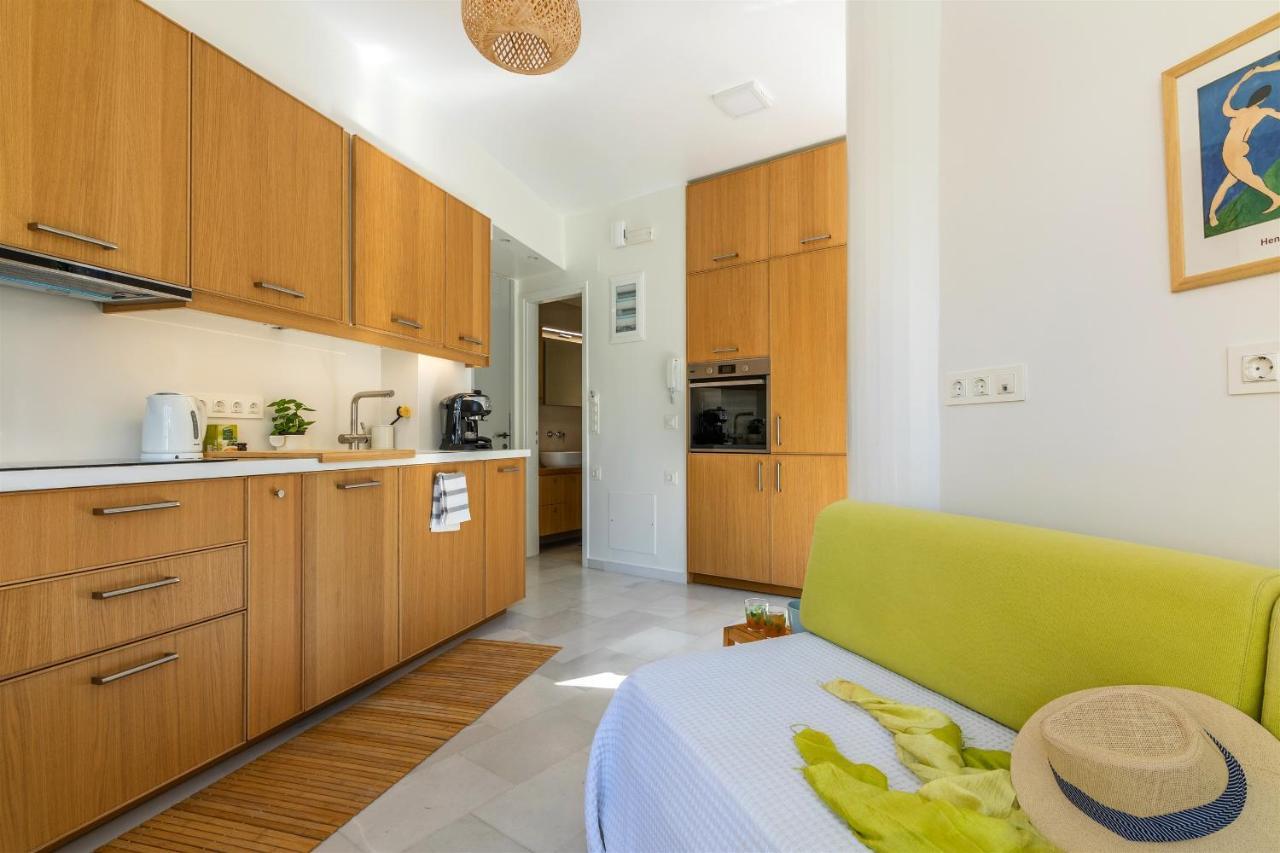 Theseus Zen Luxury Suite Natural Living