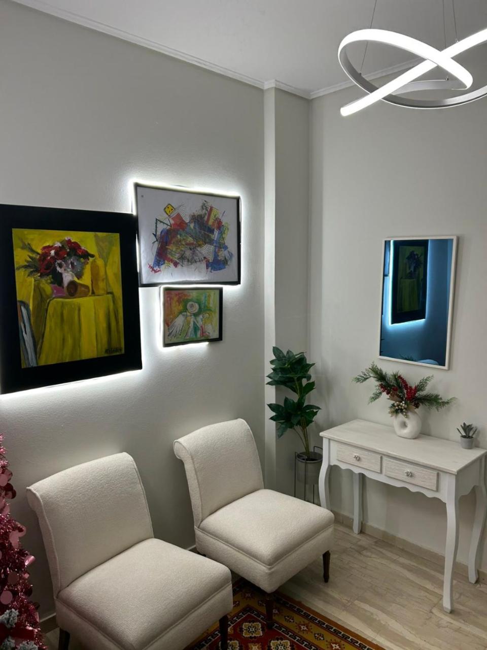 Star Modern Apartment Kipseli