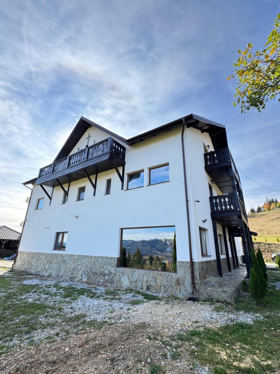 Casa Saru Bucovinei