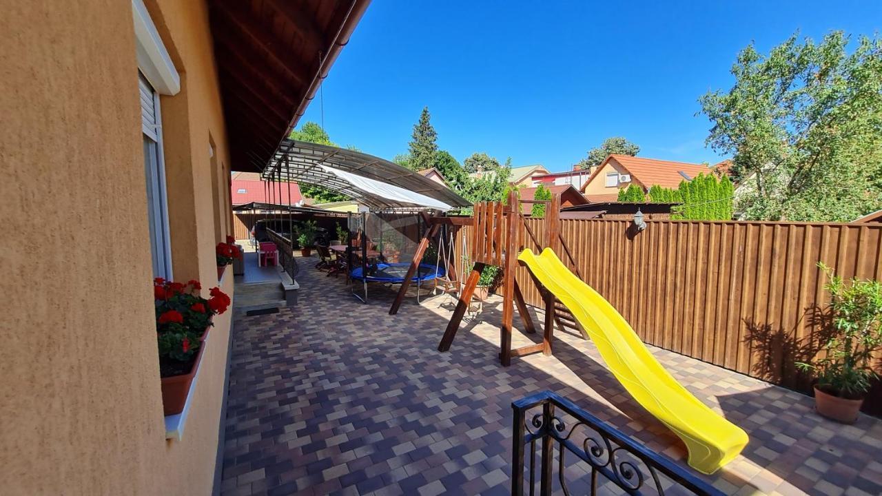 Ada Apartmanok