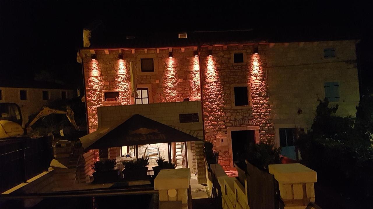 Stone House Istria Hris 1