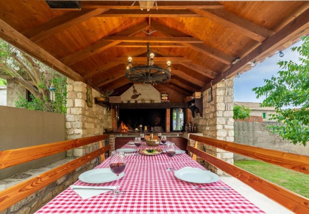 Apartments Bosko