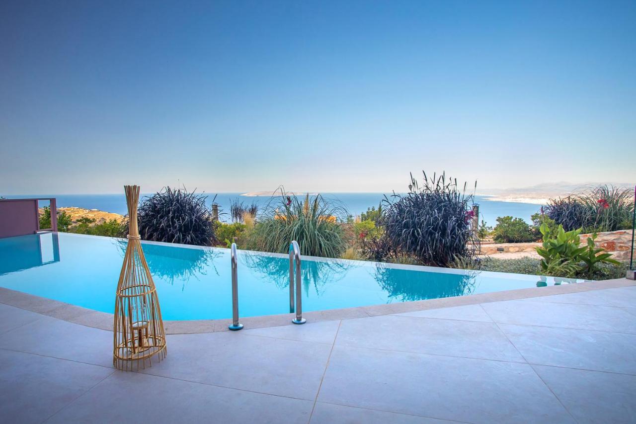 Plethora Luxury Suites
