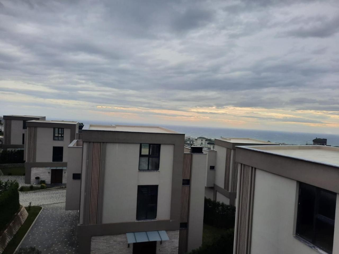 Villa With Private Pool For Daily Rent In Istanbul