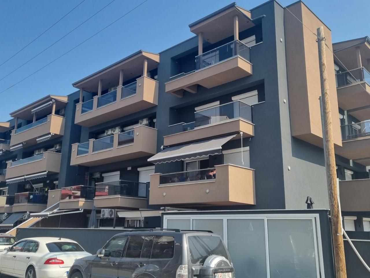 Afroditi Studios Grigoriu Luxury Apartaments