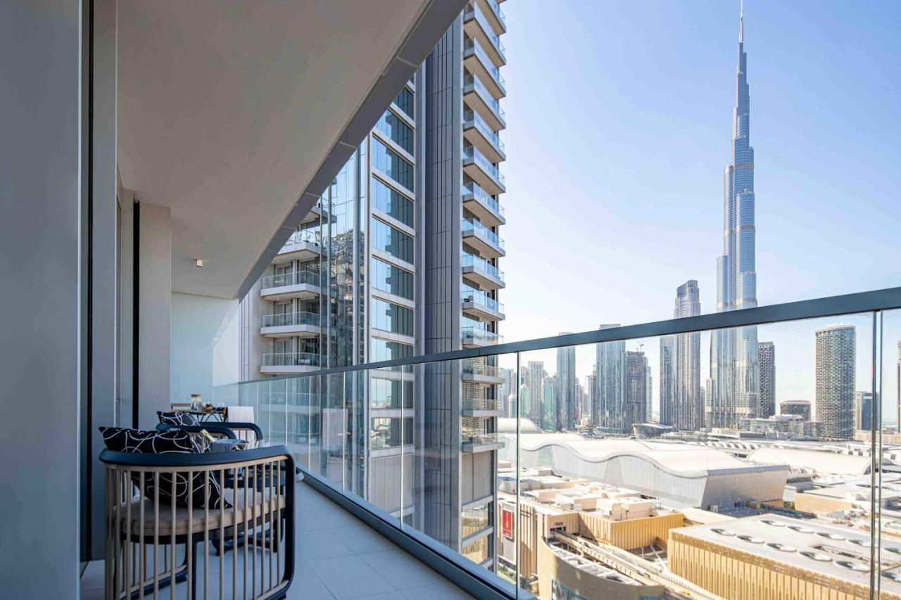 Frank Porter - Vida Dubai Mall