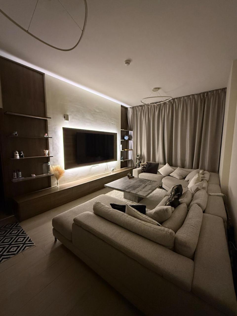 Quiet, Cozy & Well-Located