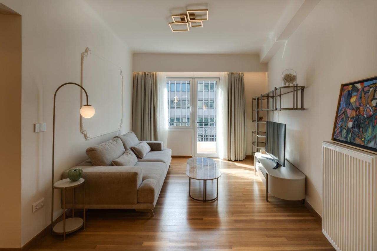 Modern Stay With Acropolis View