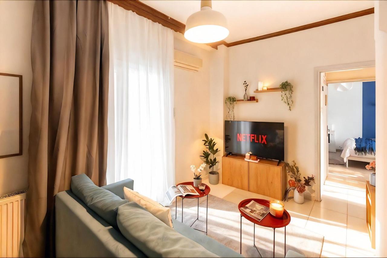 Chic Central Apartment