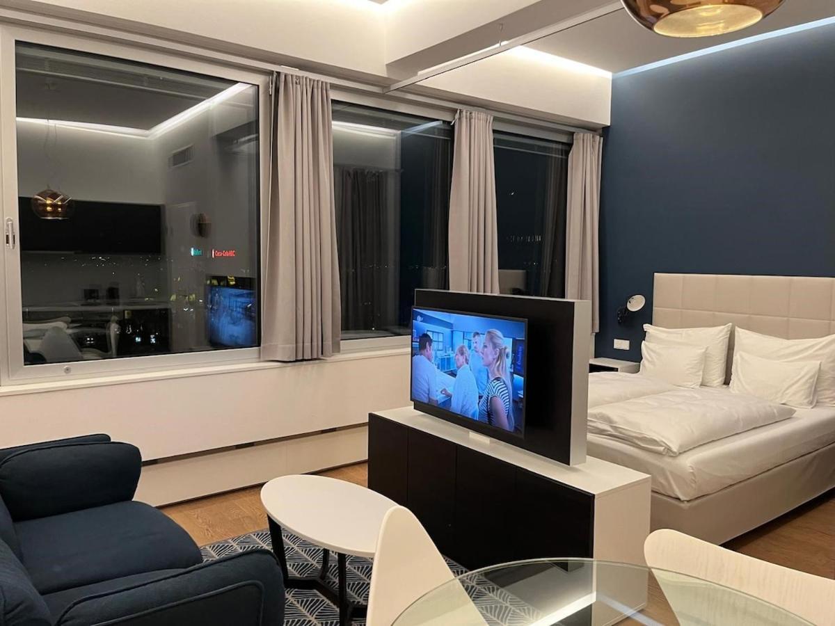 Luxury Suite With Distant Views & Top Furnishings