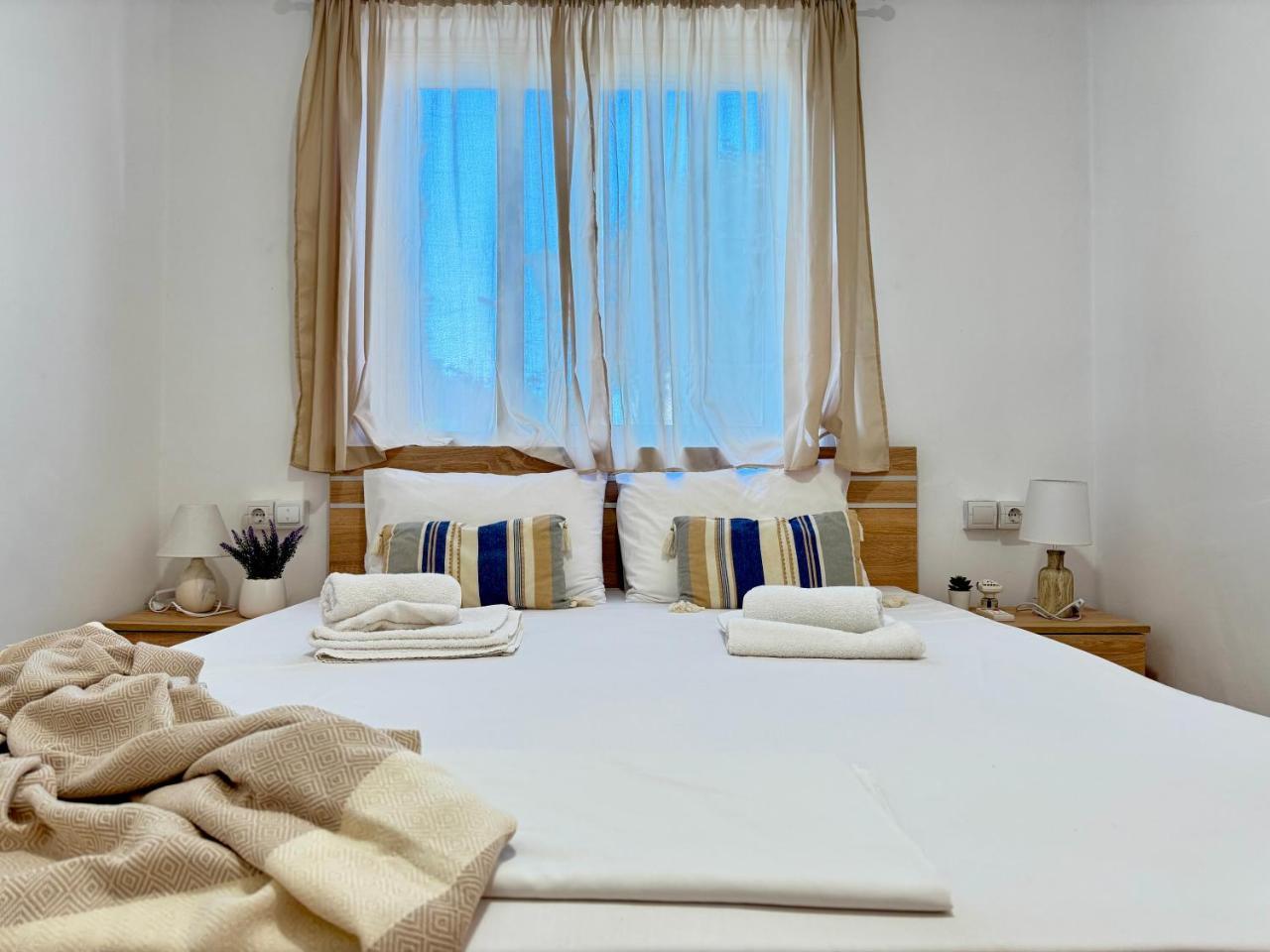 El Greco Apartment In Kos Town, Walking Distance To The Beach No 15