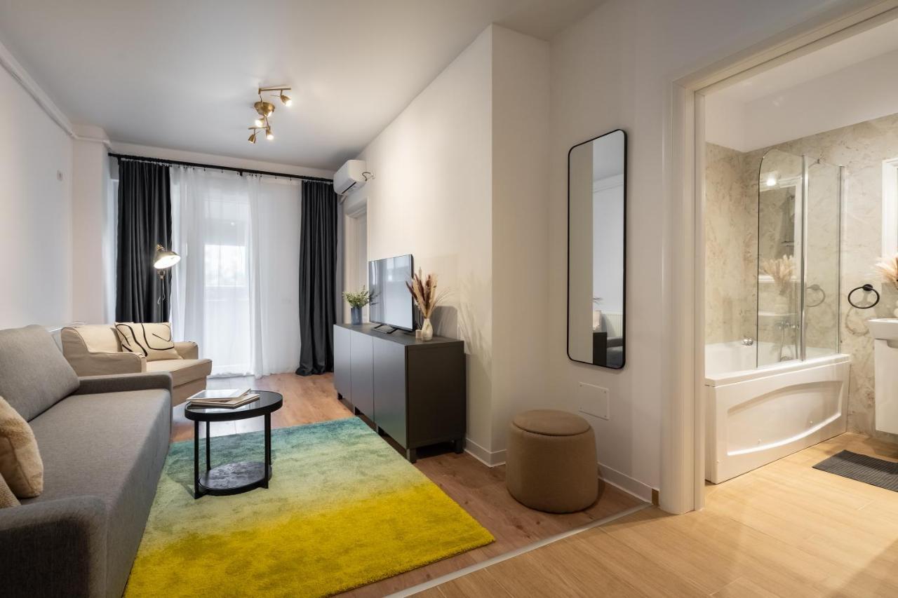 Central Residence Apartment 108