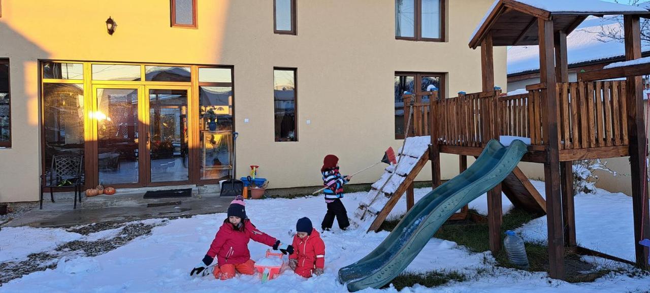 Porumbacu381 Casa de Oaspeti Faini