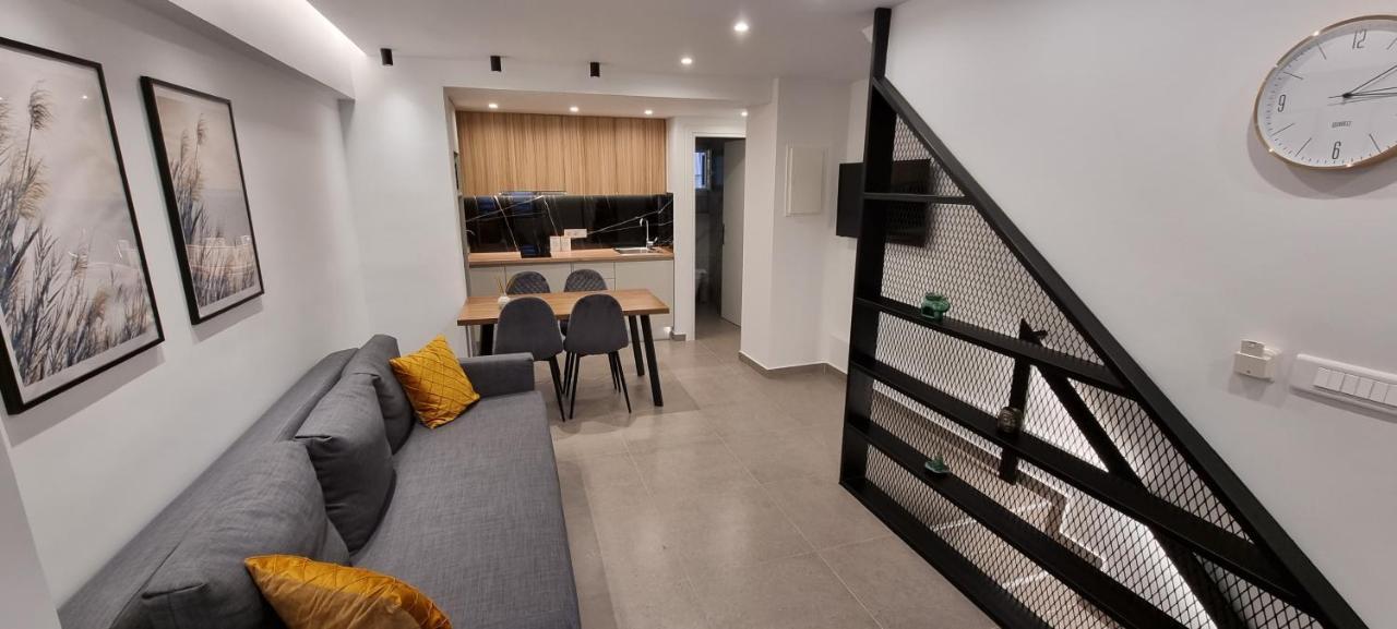 Small Meisonette Near The Metro Vipgreece