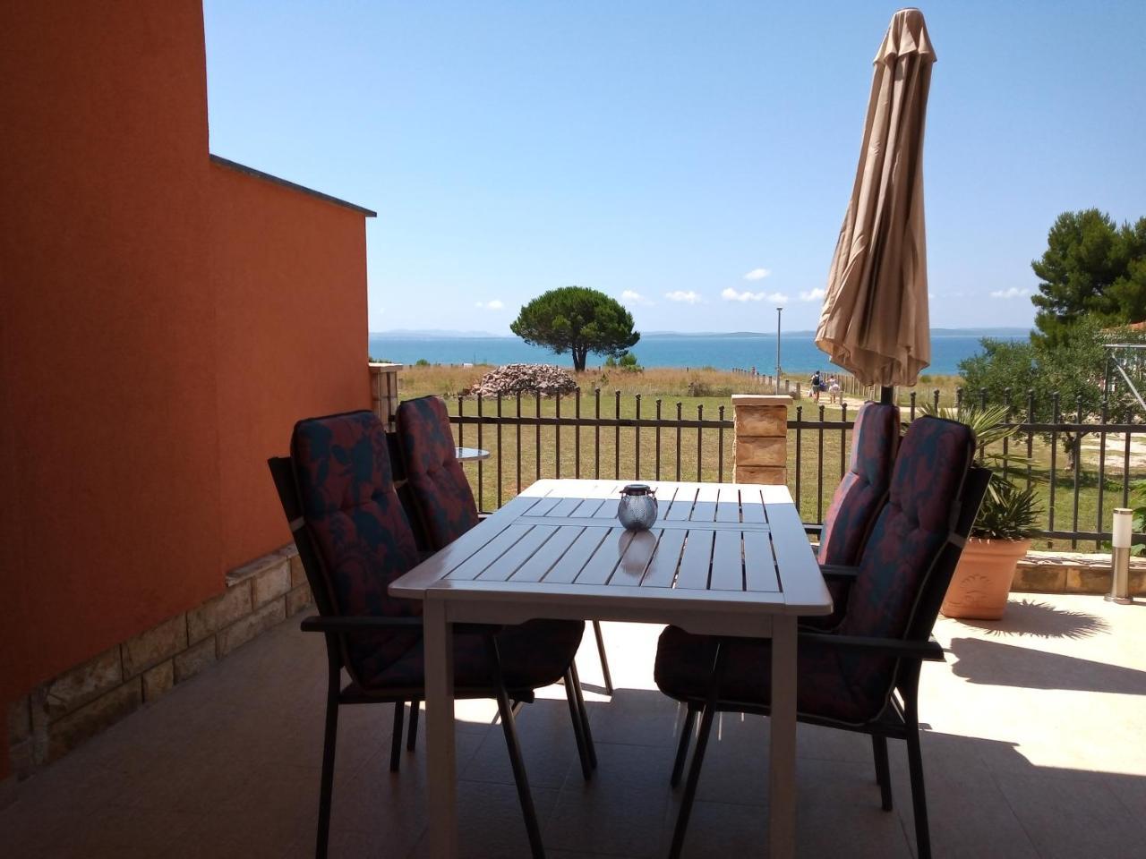 Apartmani Brkic Seaview Apartments 100m To Sand Beach