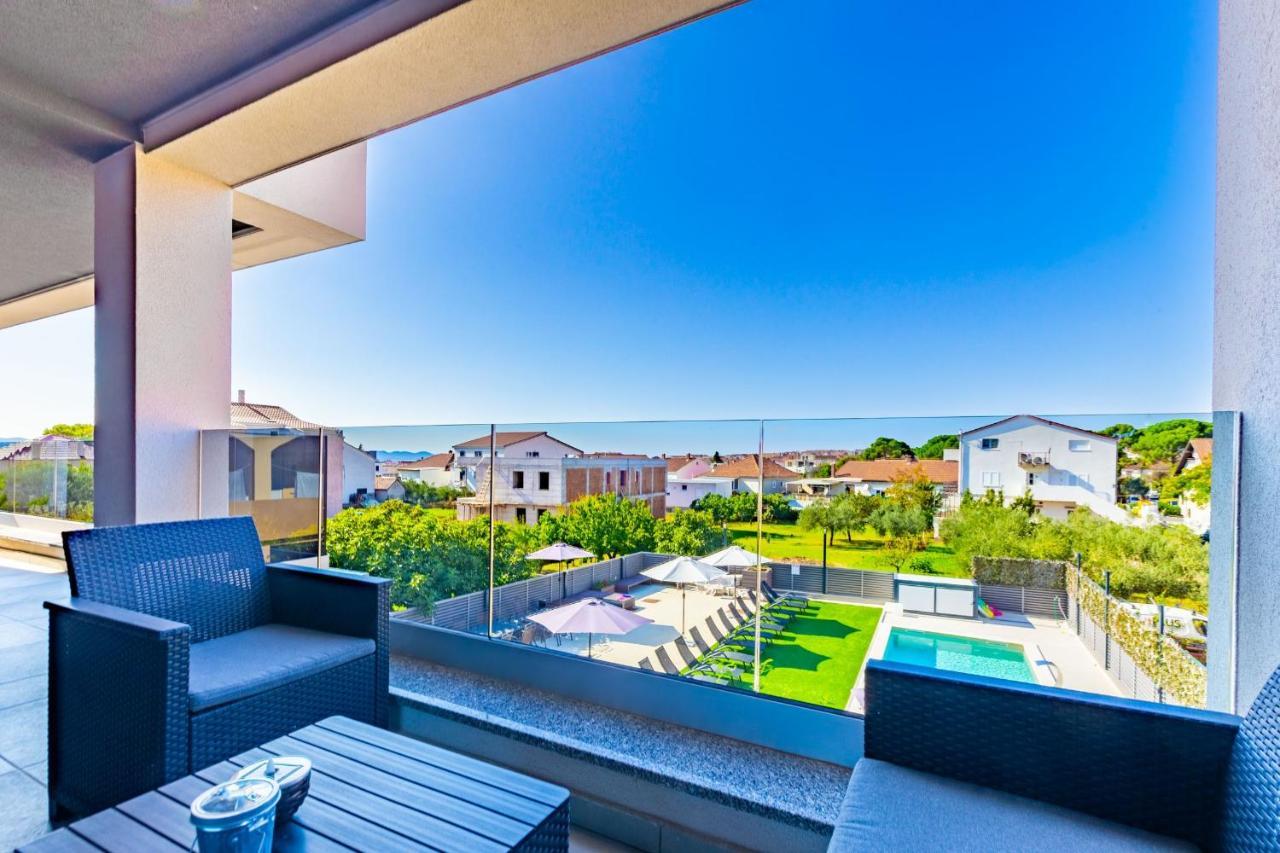 Km 1 Exclusive Apartments