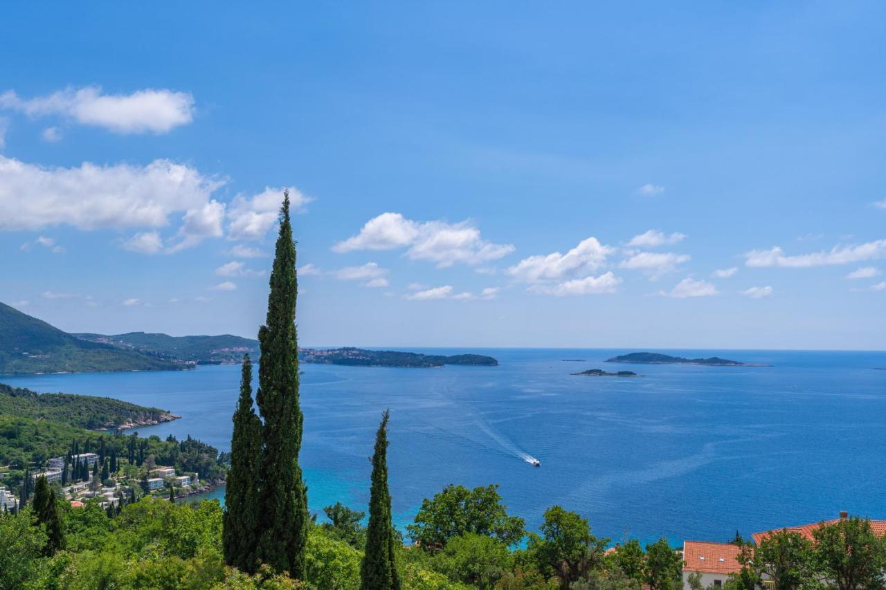 Superior Apartments Fiva With Sea View, Pool & Free Parking