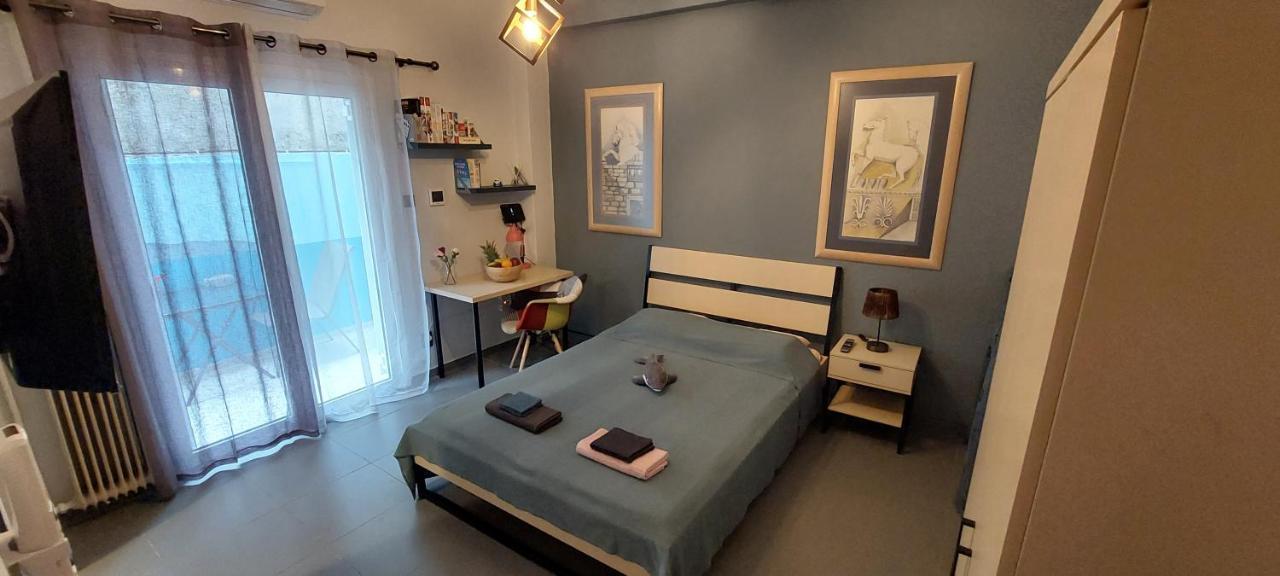 Honeybee 3 Cozy Studio In The Center Of Athens