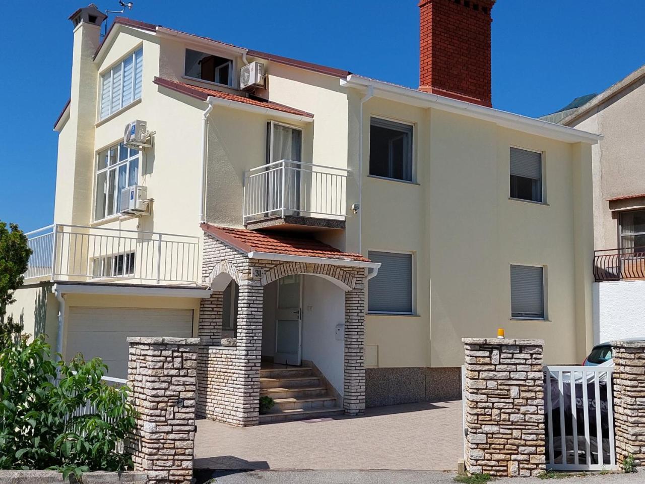 Apartman Lidija