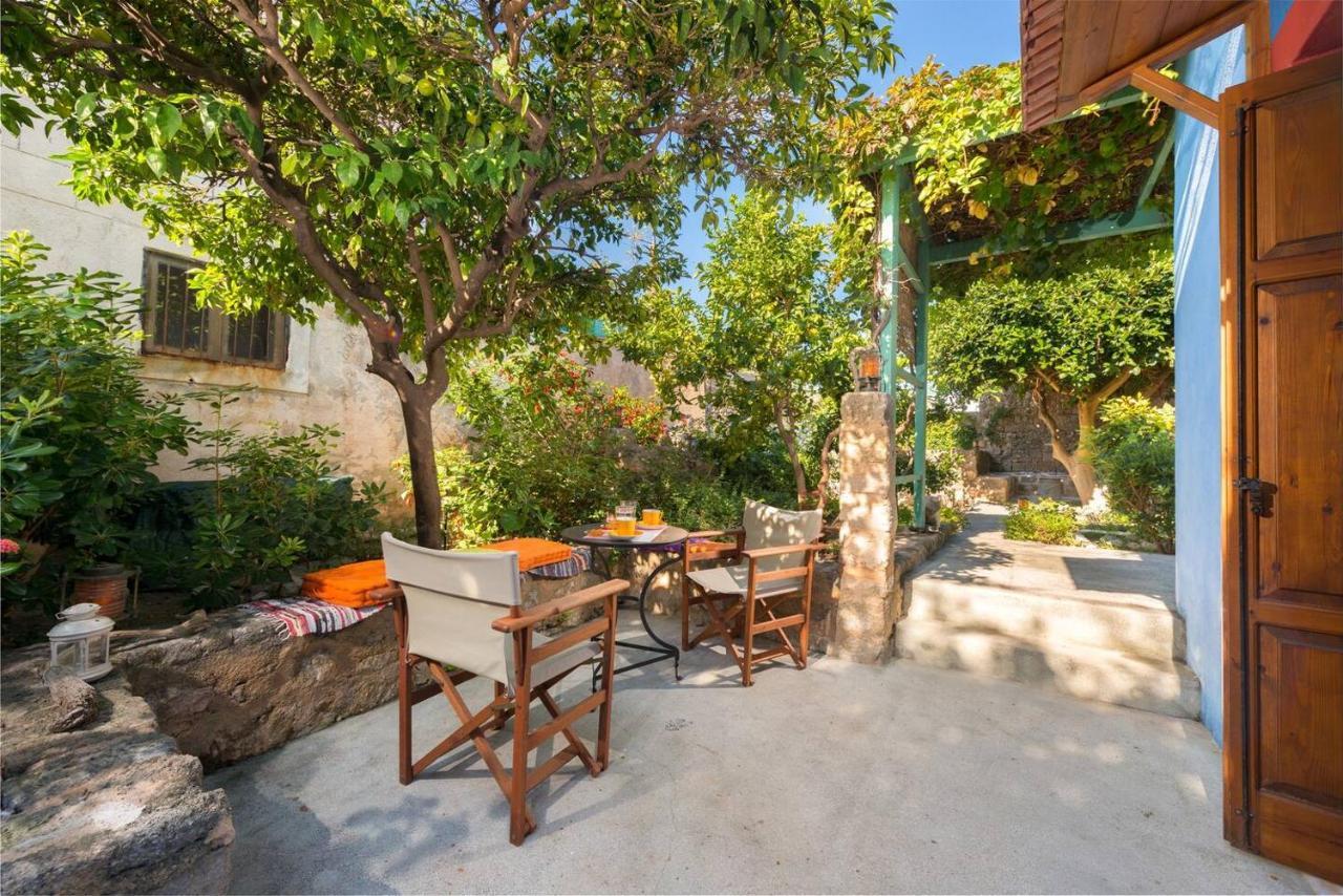 Luxury House,beautiful Garden In Old Town