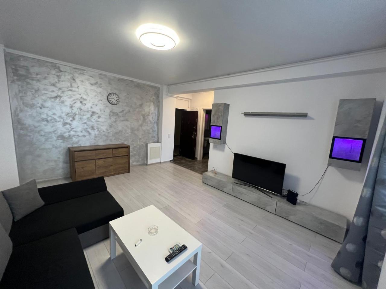 R & C Relax Apartment 808