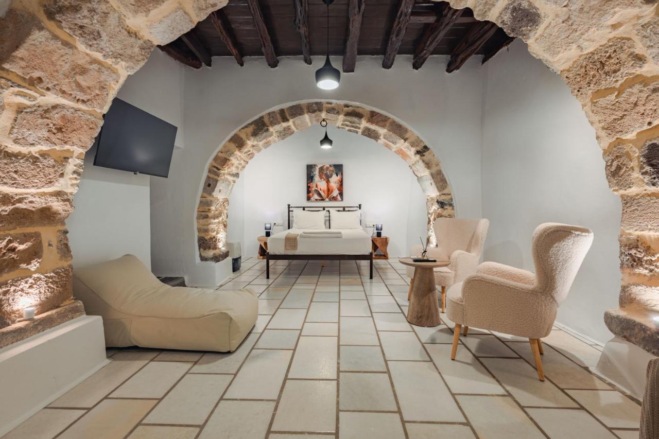 Katharsis Palace 15th Century Art Hotel At Naxos Old Town Iii