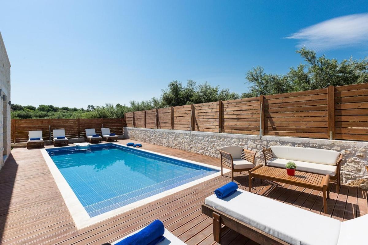 Villa Vera With Private Pool Jacuzzi