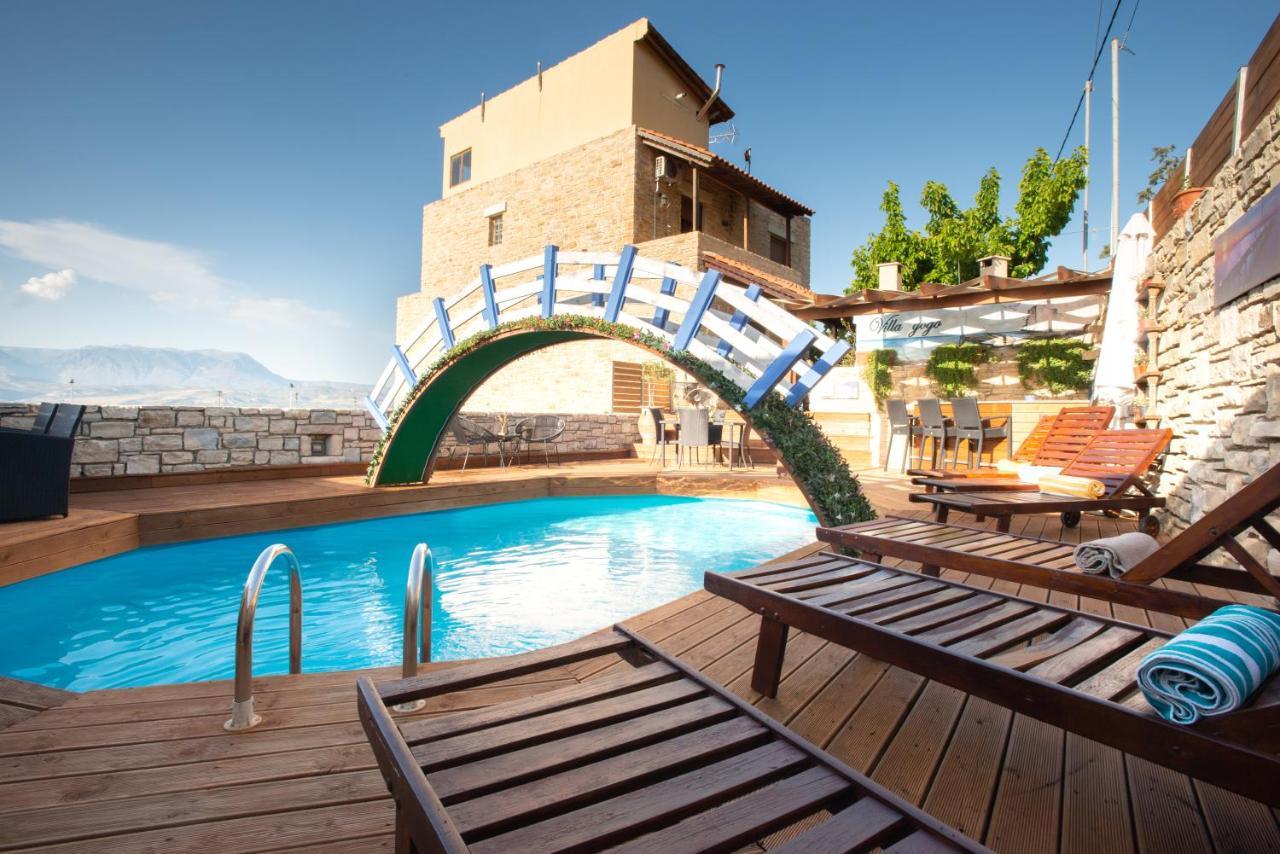 Villa Gogo Offers Privacy & Pool