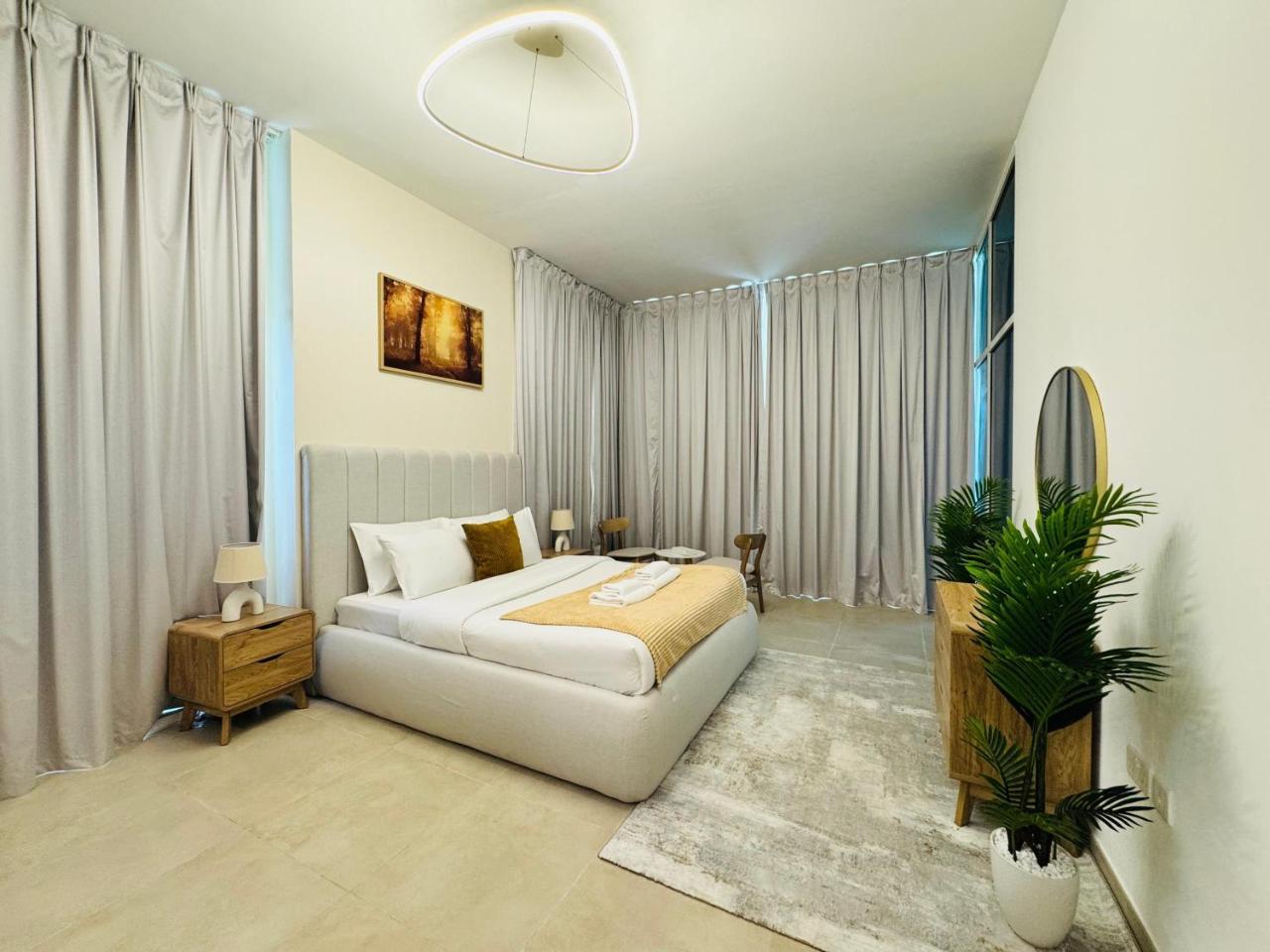 Stylish One Bed Apartment Near Downtown