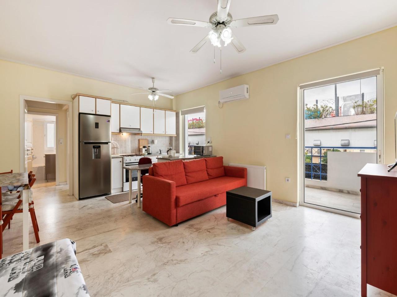 Apartment In Piraeus Near Athens Riviera