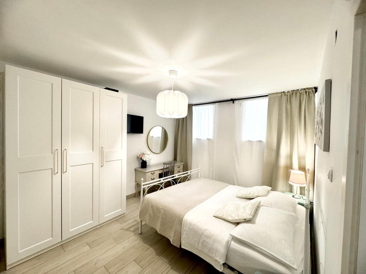 Charming Apartment In Split Center