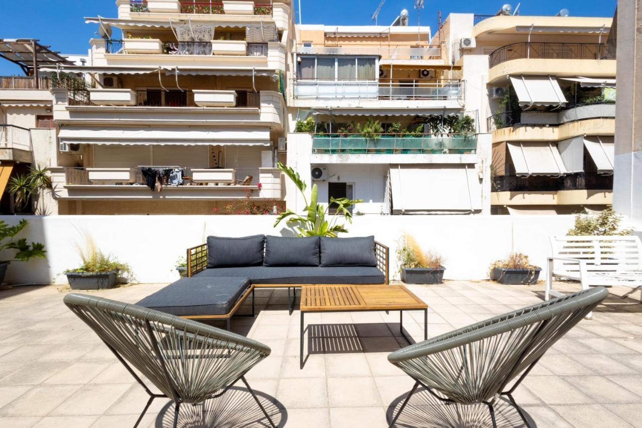 Renovated 4 Bdr House Near Acropolis New Beds, Terrace & Green Yard