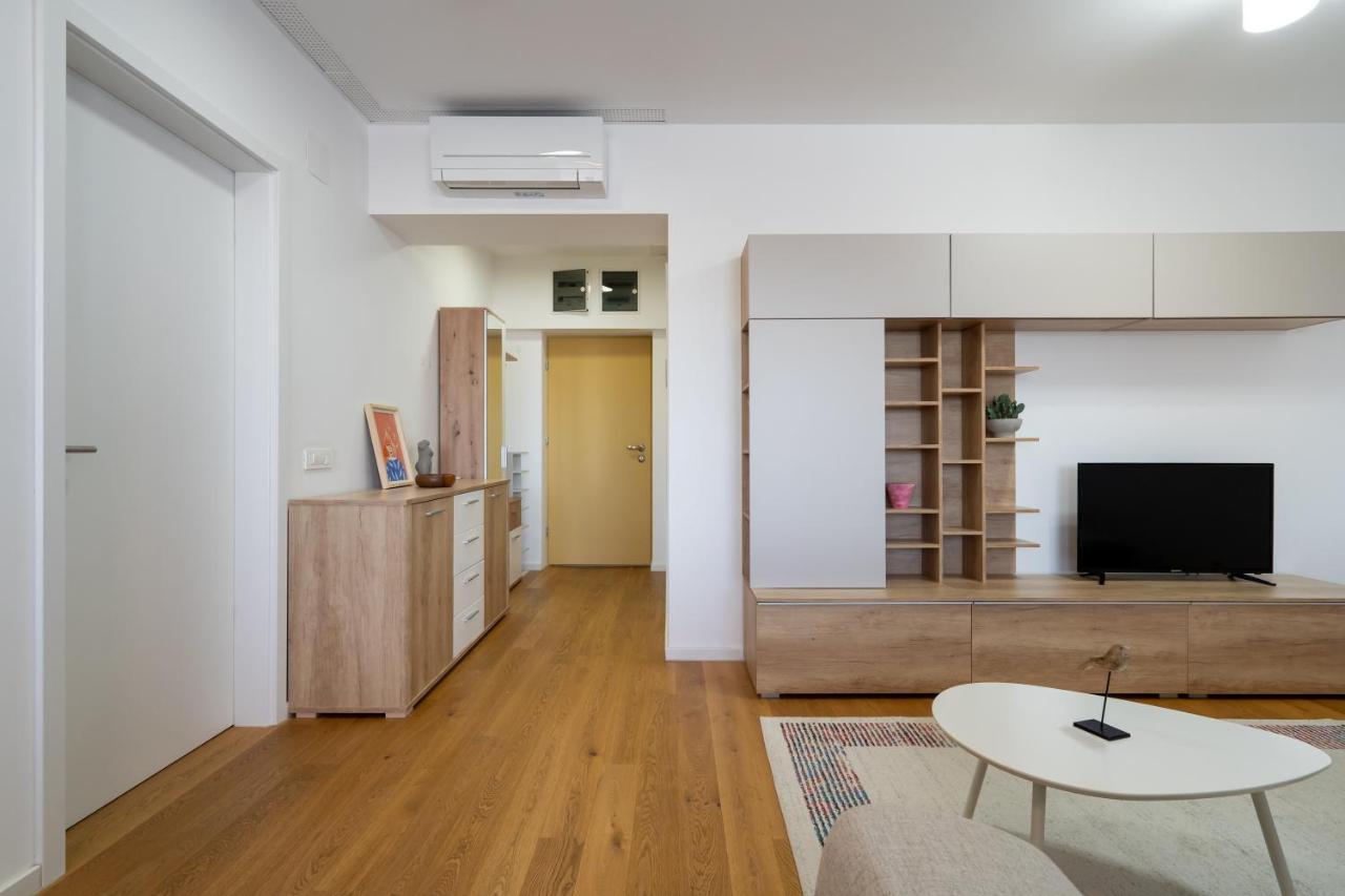 Aviatiei Sky Horizon Residence