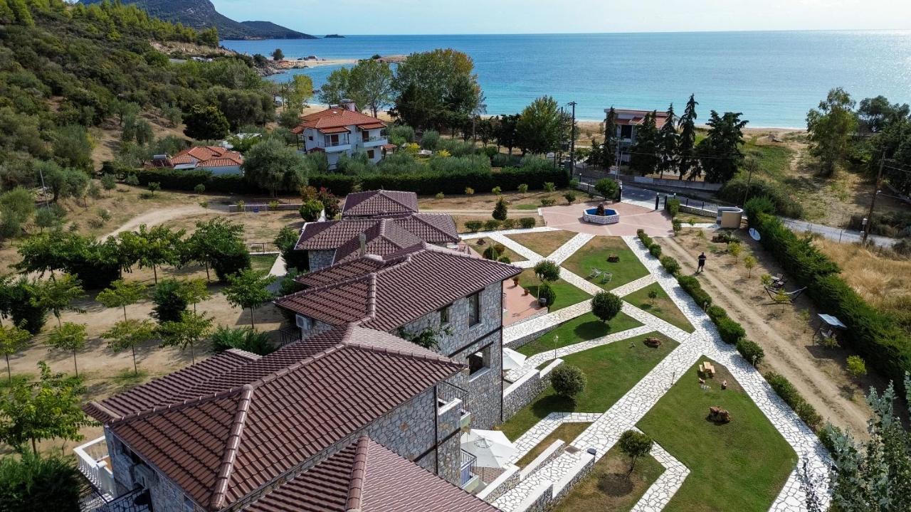 Nico E Marie Apartments & Maison, 70m To Beach, Toroni