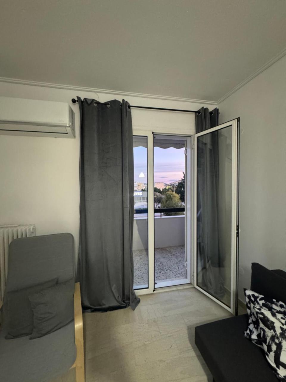 Dimitras Apartment With 3 Bedrooms Elefsis